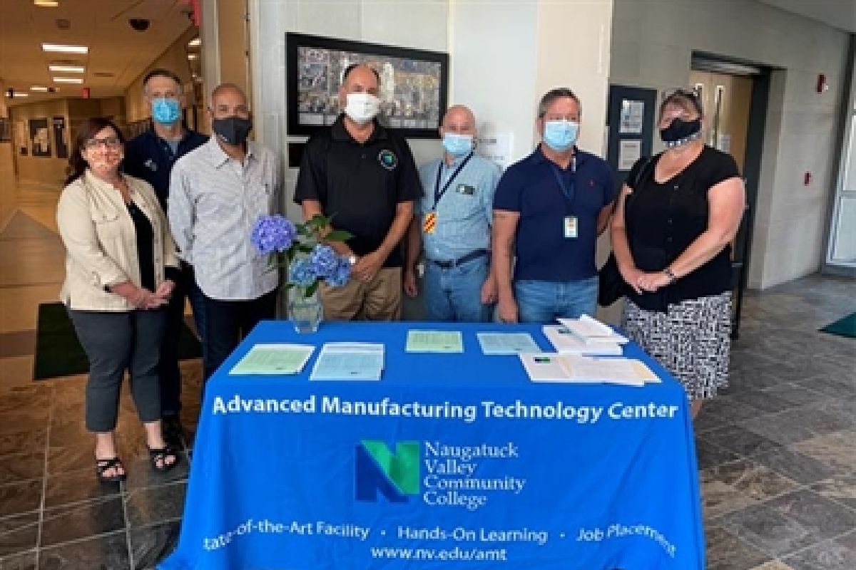 Naugatuck Valley Community College Welcomes 10th Year of Advanced Manufacturing Technology Program