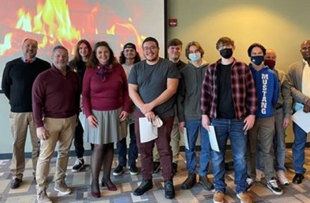 Naugatuck Valley Community College Presents Annual Scholarship and Manufacturing Awards