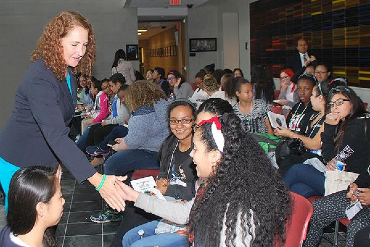 NVCC’s GEAR UP and the Connecticut Women’s Education and Legal Fund Host a G20 Summit for Female Students