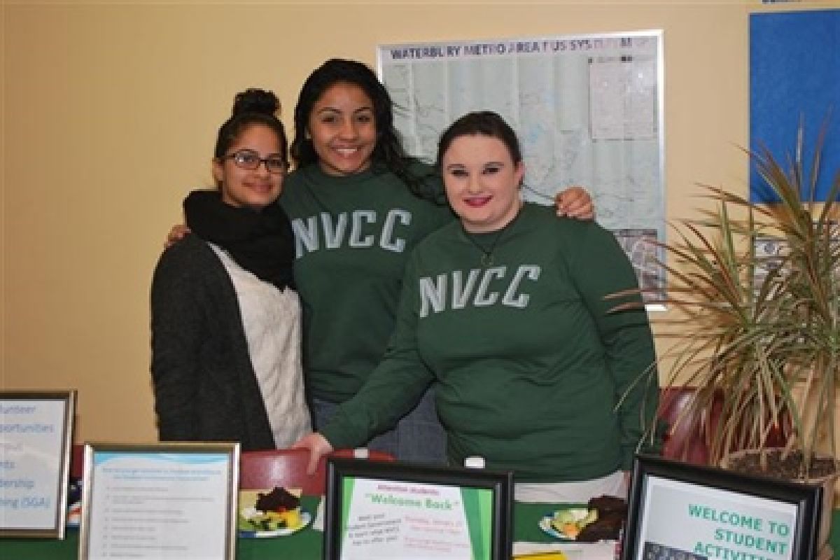 NVCC Welcomes New Students, Families as Spring Semester Commences