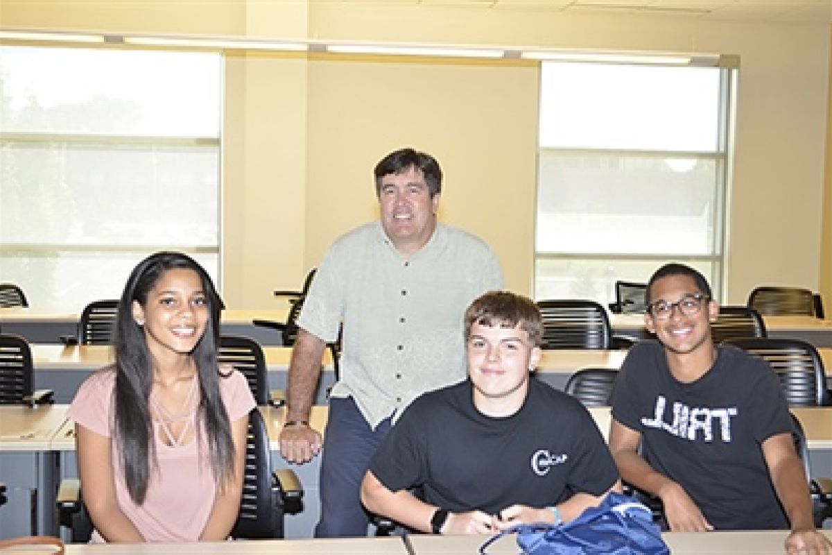 GEARUP Students from Local High Schools Start Summer Program at Naugatuck Valley Community College