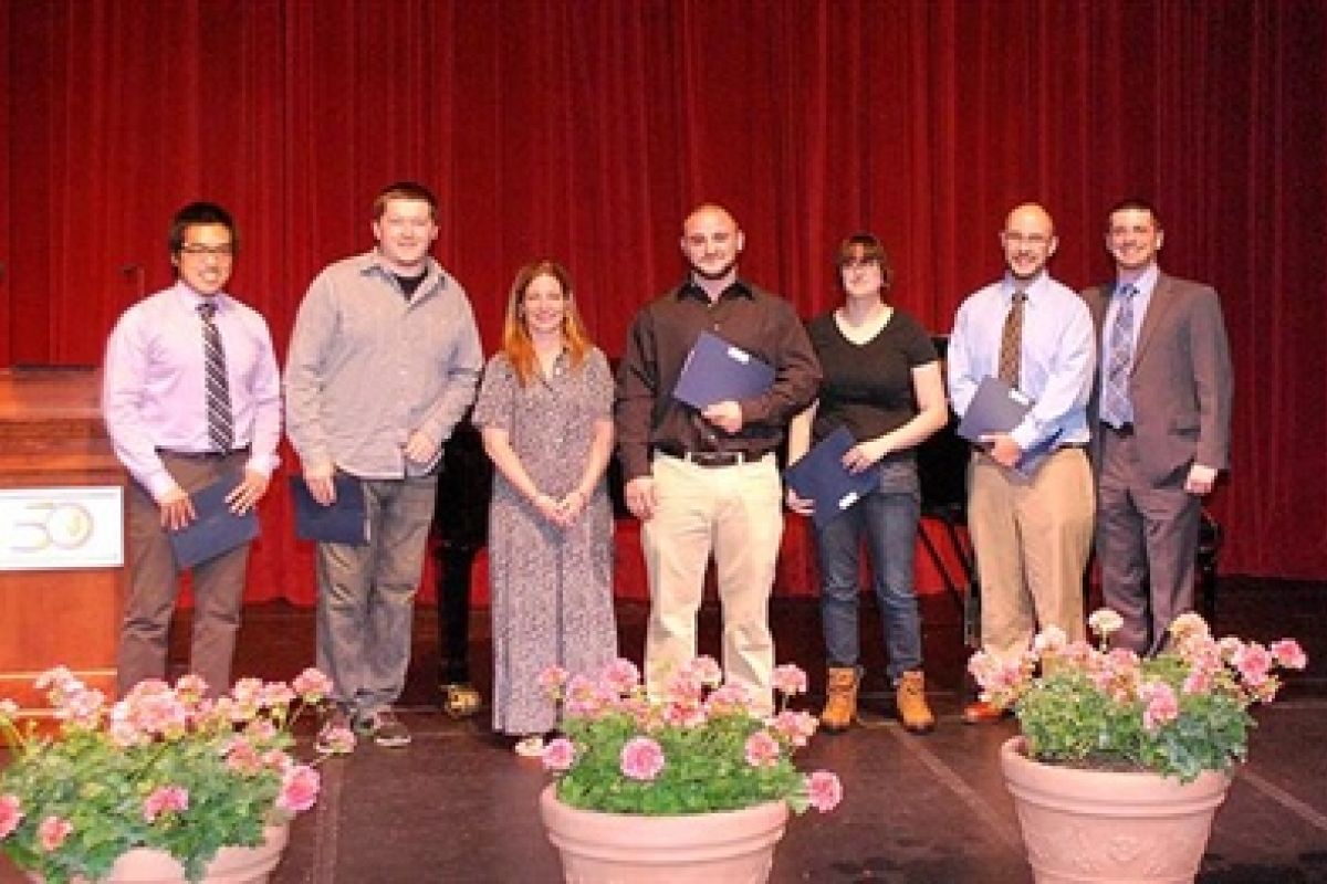 Outstanding Students Recognized at Honors Night