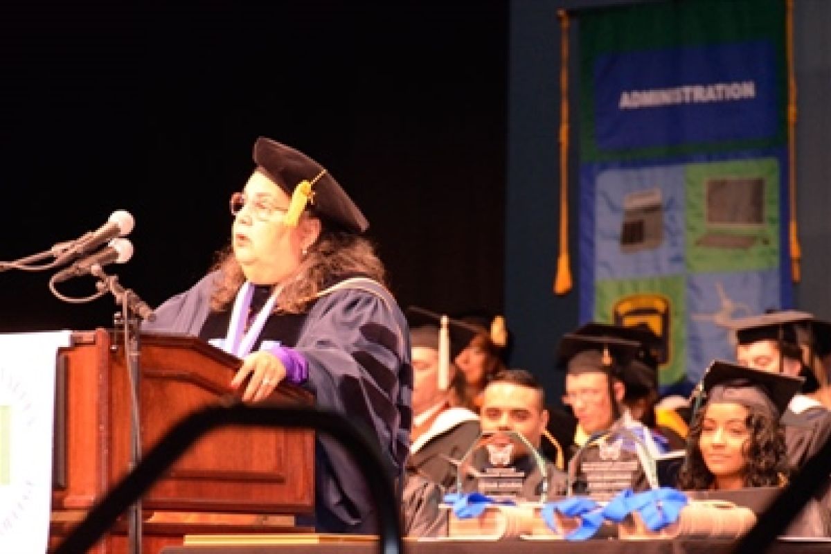 Naugatuck Valley Community College Commencement Features National Teacher of the Year