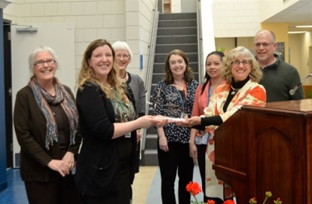 NVCC Honored by Distinguished Library Award