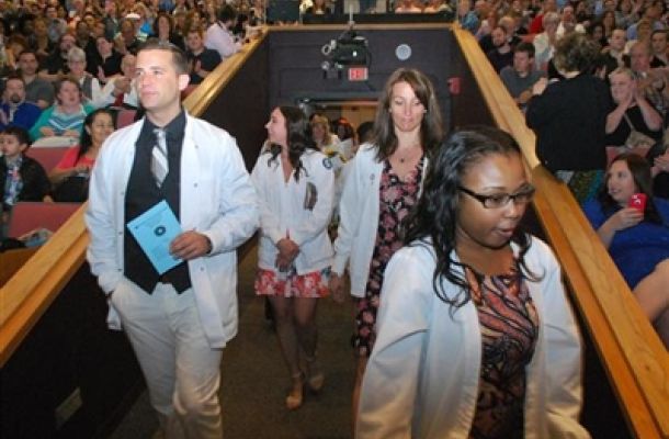 Naugatuck Valley Community College Marks the Achievement of Nursing and Respiratory Care graduates with Pinning Ceremonies